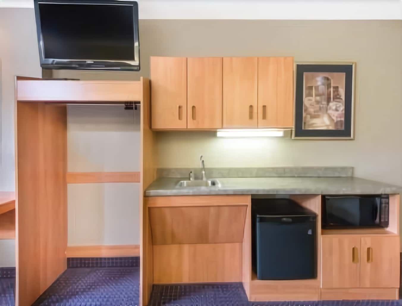 Microtel Inn & Suites By Wyndham Hazelton/Bruceton Mills Bagian luar foto